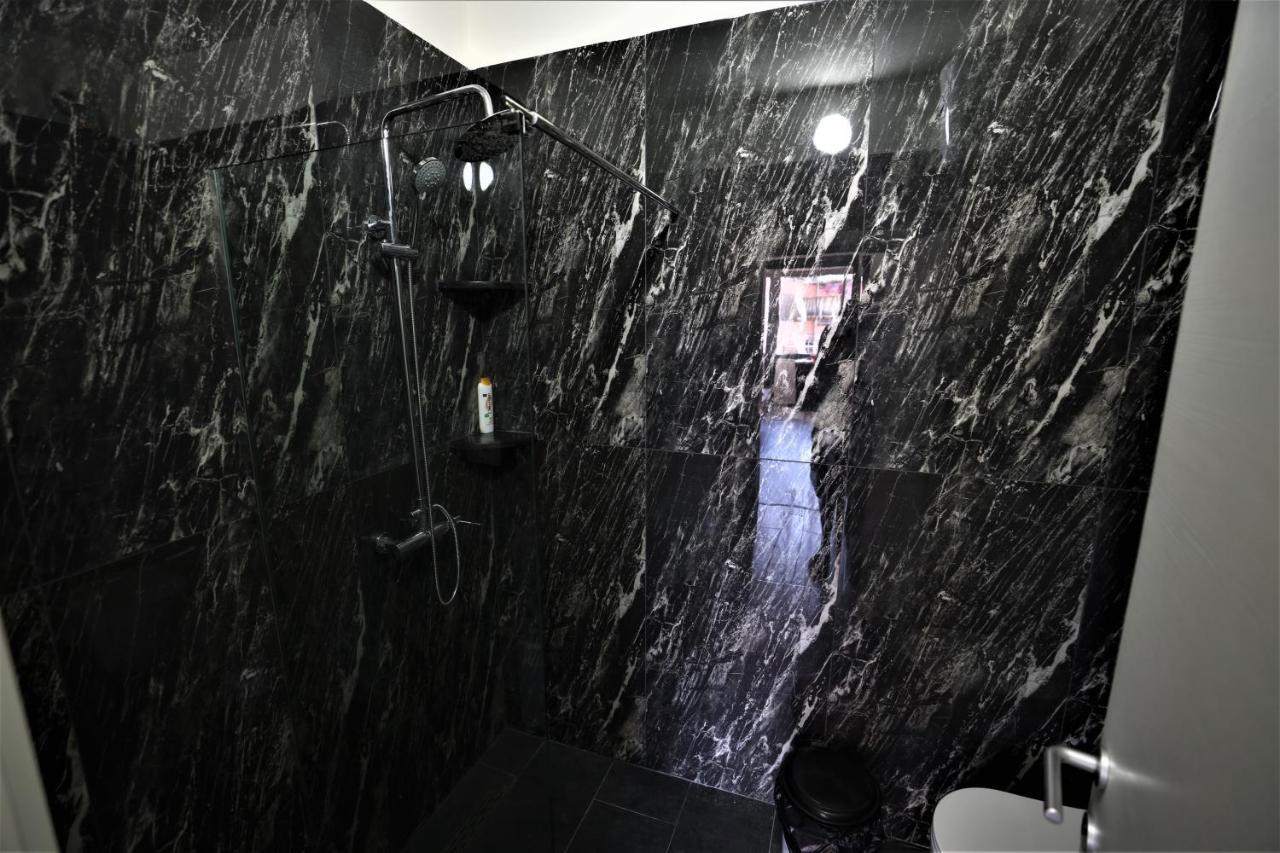 Stylish 1-Bedroom In Tirana #2 Kültér fotó
